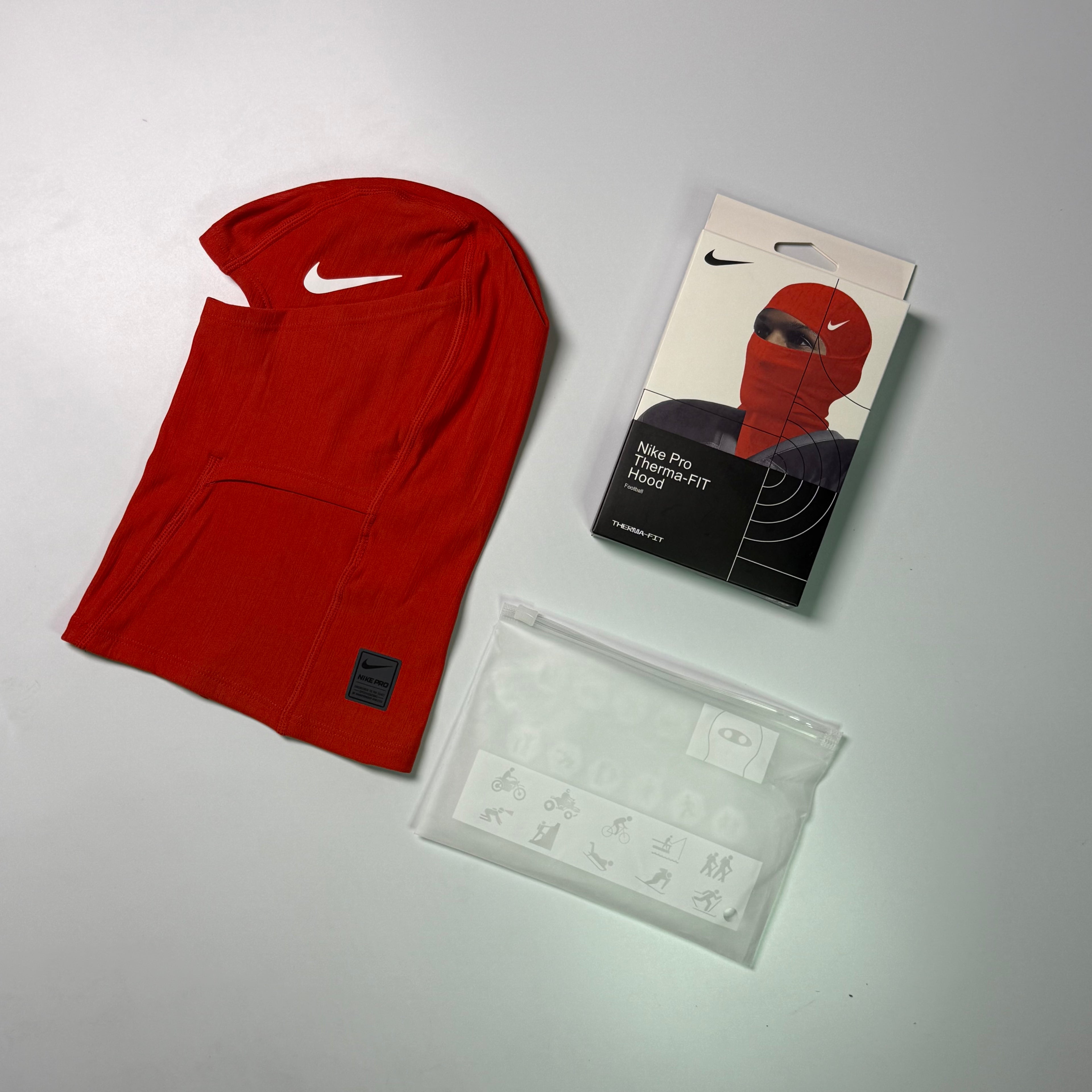 Nike Pro Therma-Fit Hood Hyperwarm