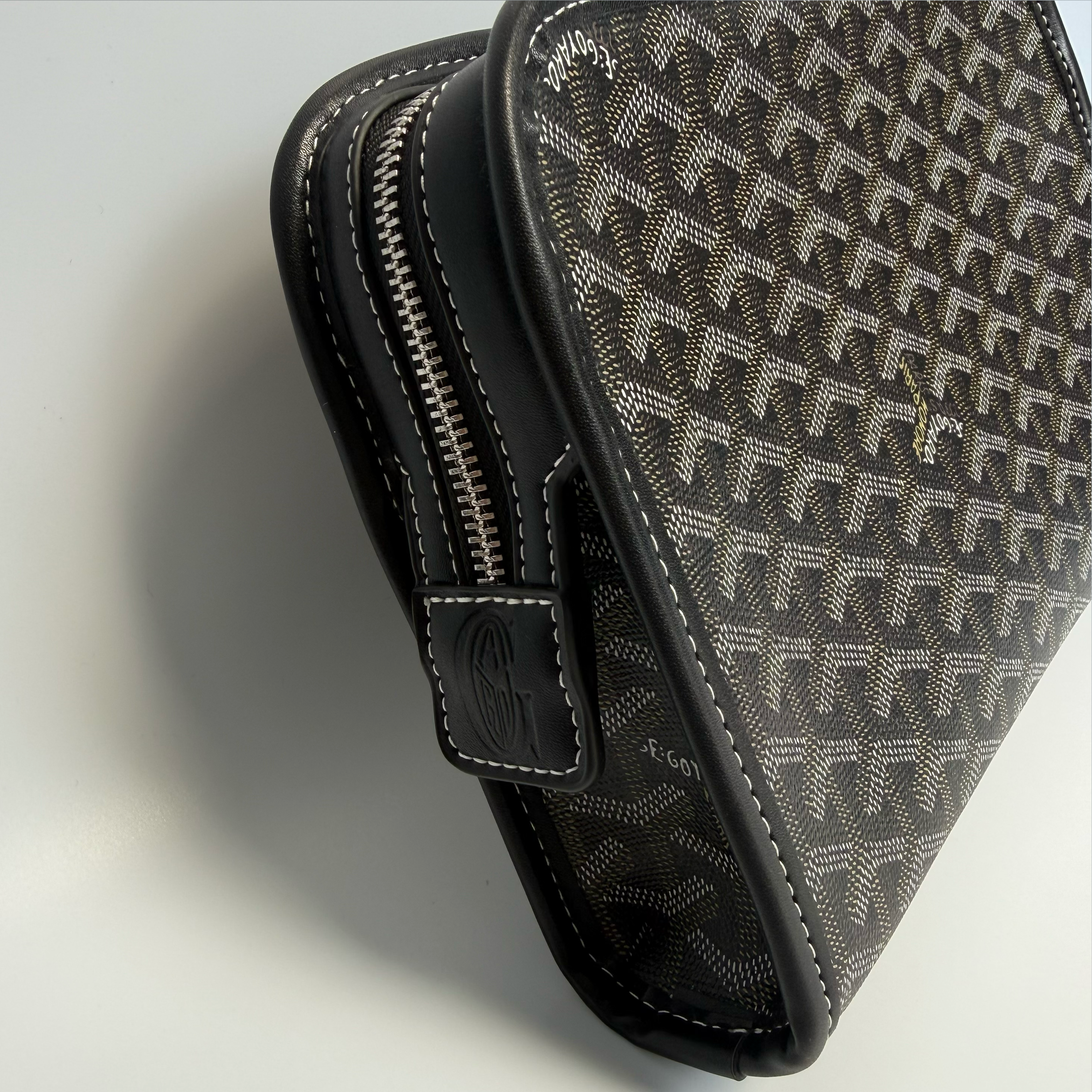 Goyard Jouvence Toiletry