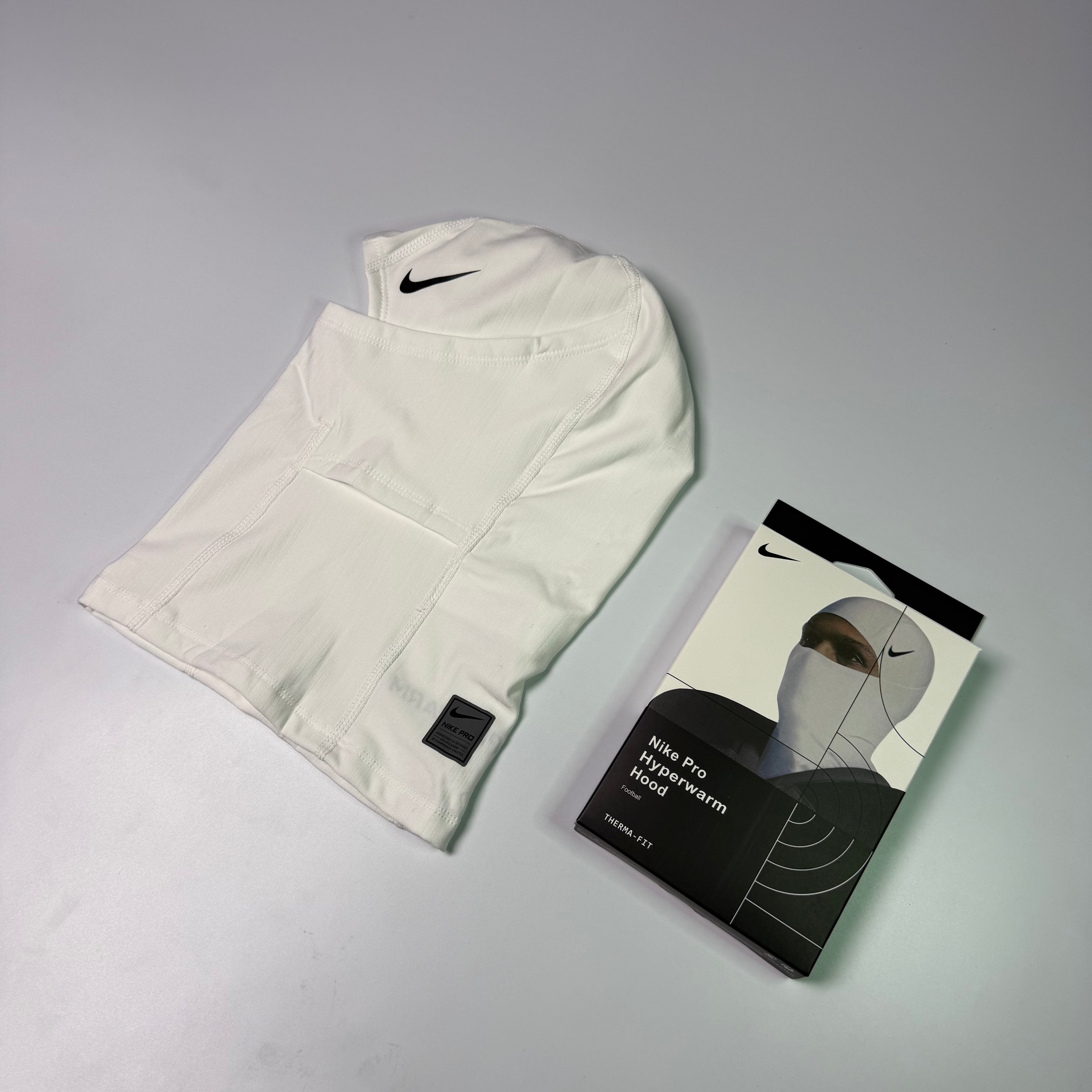 Nike Pro Therma-Fit Hood Hyperwarm
