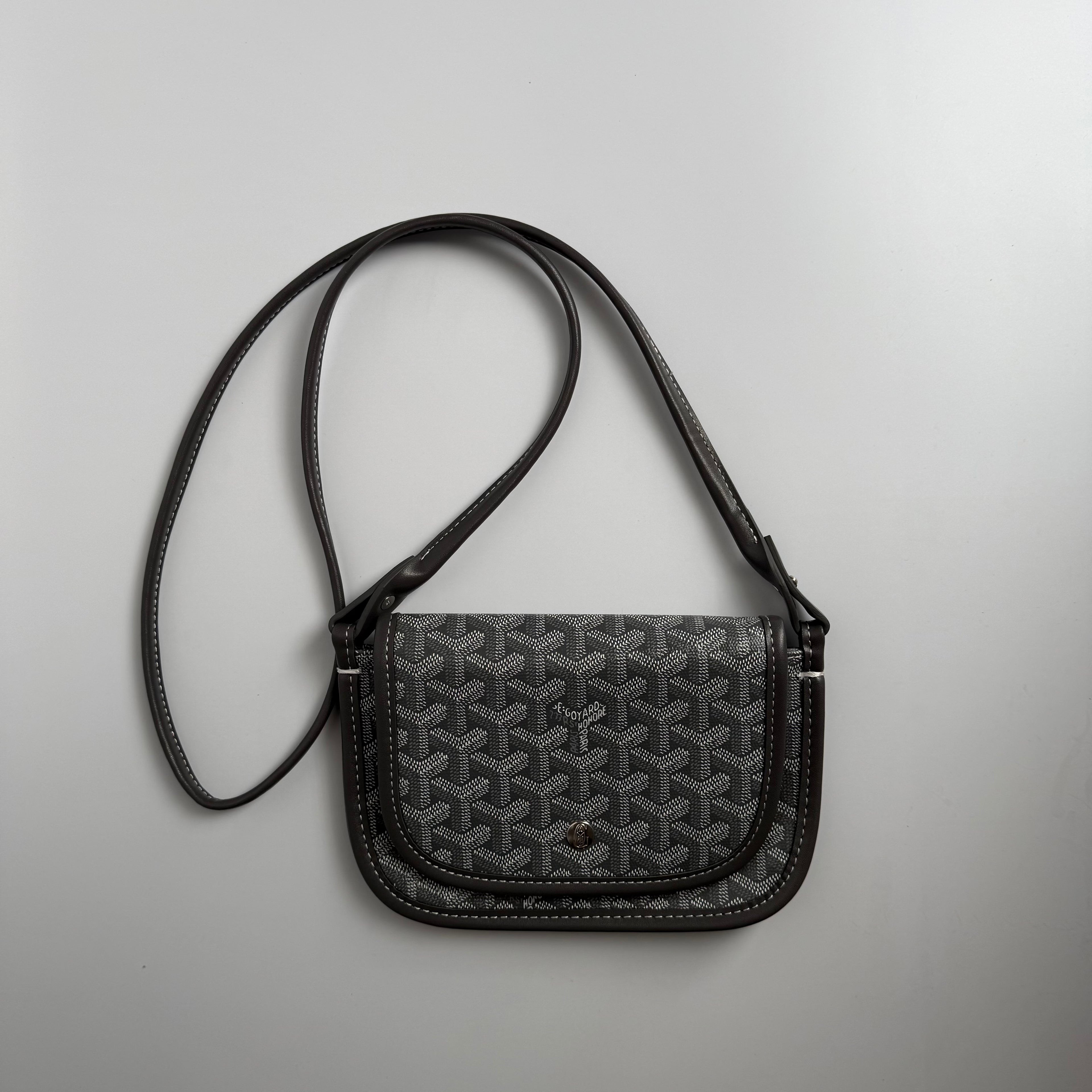 Goyard Plumet Pouch
