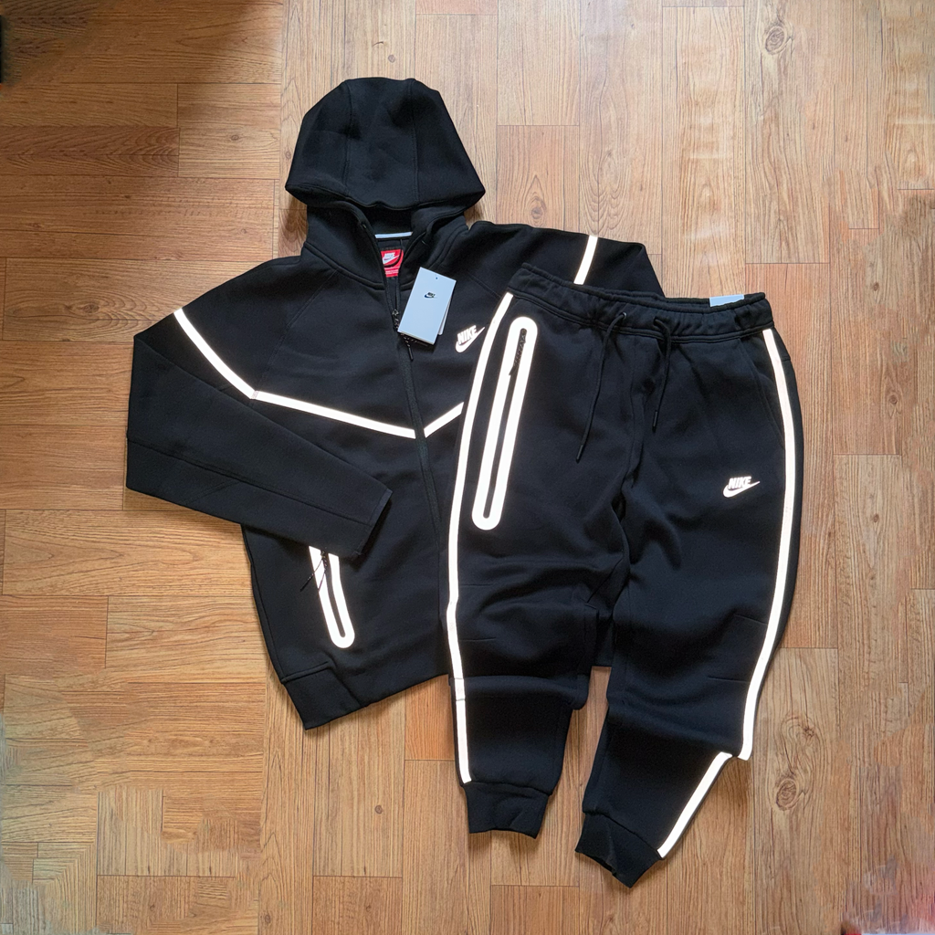 Nike Tech Fleece Reflective