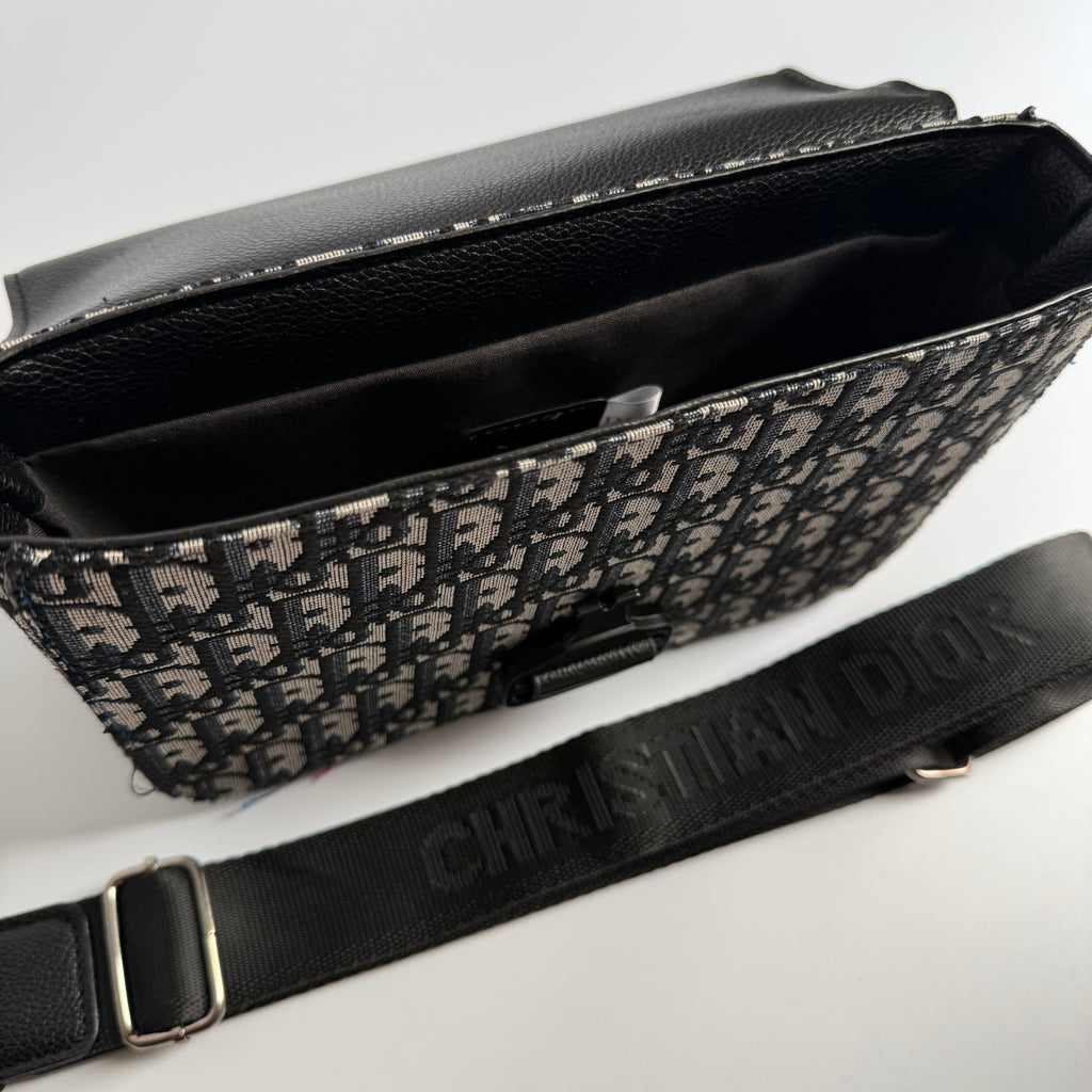 Christian Dior Medium Saddle Messenger Bag with Flap